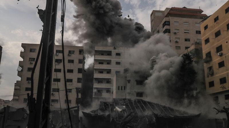 İngiliz BBC'den İsrail-Filistin hattındaki yaşananlarla ilgili skandal ifadeler