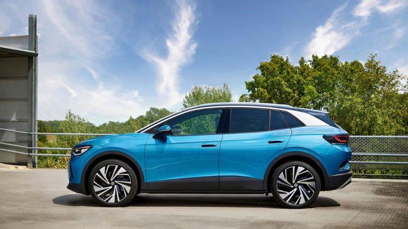 2024 Volkswagen ID.4 ve ID.5 modelleri Avrupa'da satışa çıktı