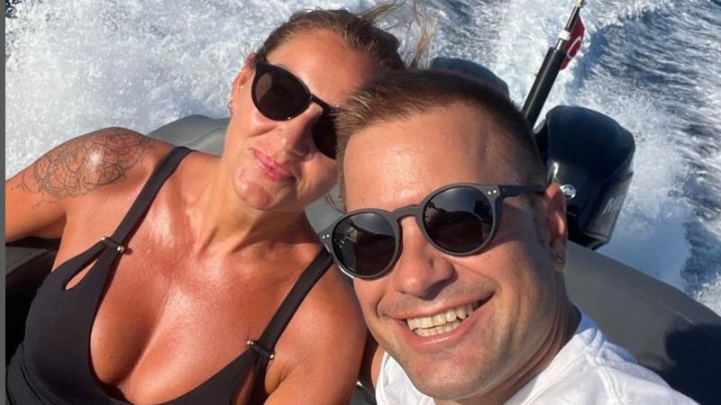 Pınar Altuğ kızı Su Atacan'ı paylaştı