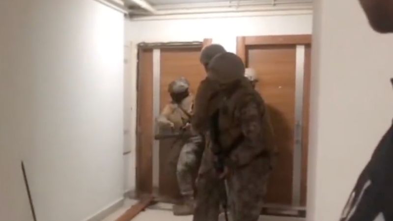 İstanbul ve Balıkesir'de tefecilik operasyonu: 13 gözaltı