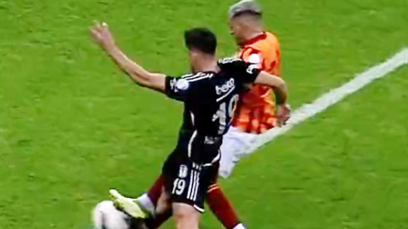 Galatasaray penaltı kazandı, VAR iptal etti