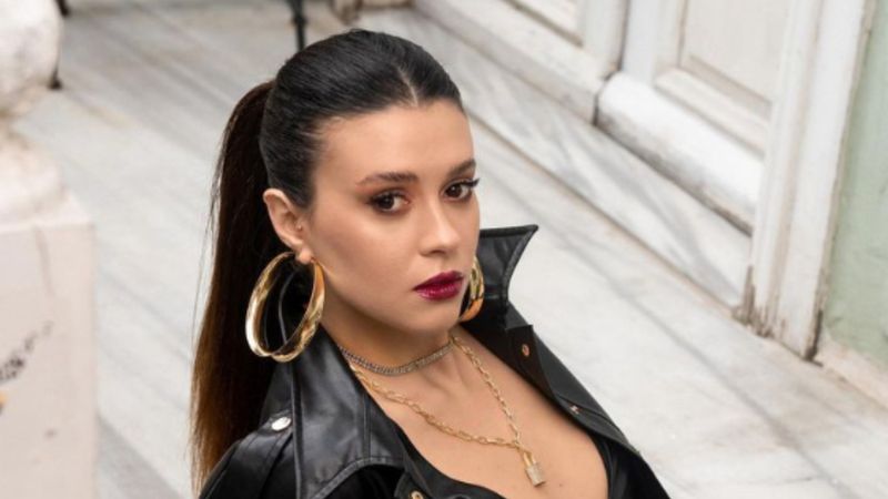 Ünlü oyuncu Buçe Buse Kahraman'ın yüzündeki dikkat çeken değişim