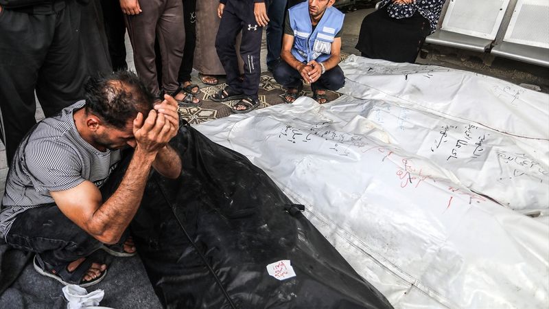 Gazze'de savaşın 21'inci günü bilanço! Ölen 7 bin kişiden 3 bini çocuk