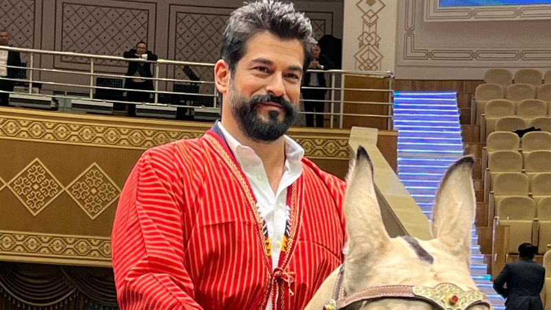 Burak Özçivit ile Ronaldo buluşması sosyal medyada gündem oldu