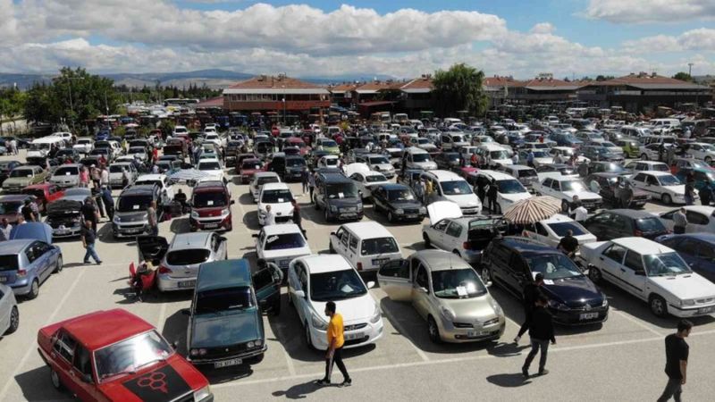 İkinci el araç fiyatları düştü: Pazarda hareketlilik var