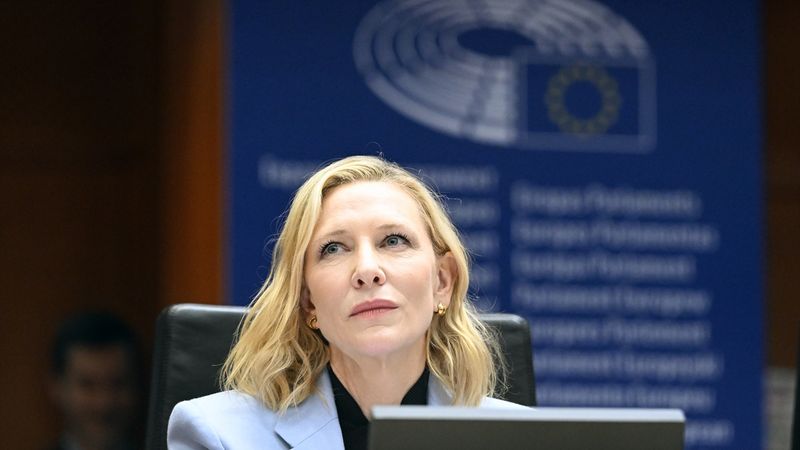 Oscar ödüllü oyuncu Cate Blanchett AP'de: Gazze'de hemen ateşkes olmalı
