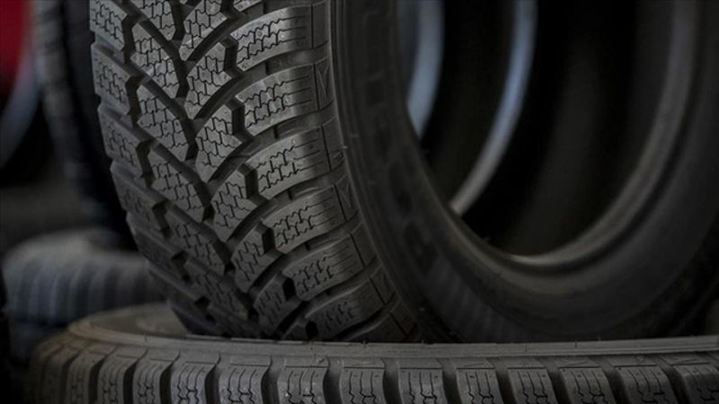 İstanbul'da ticari araçlar için kış lastiği kullanma zorunluluğu 25 Kasım'a çekildi