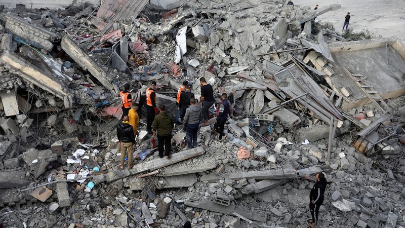 Tarih değişti! İsrail, rehine takasının cuma gününden önce olmayacağını açıkladı