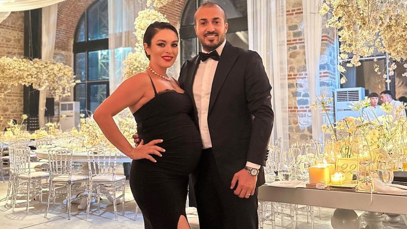 Taze anne Ezgi Mola, bebeğinin ilk fotoğrafını paylaştı