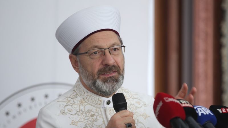 Diyanet İşleri Başkanı Erbaş: Kur'an-ı Kerim bir mucize