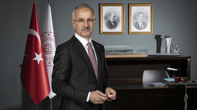 Ulaştırma ve Altyapı Bakanı Abdulkadir Uraloğlu'ndan yurt dışında yaşayan Türklere müjde