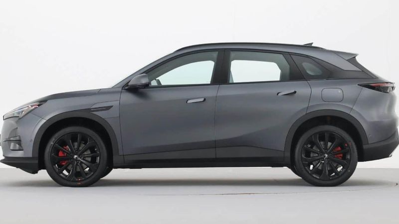 Çinli SUV ailesine yeni model: 660 km menzilli Alpha T5 tanıtıldı