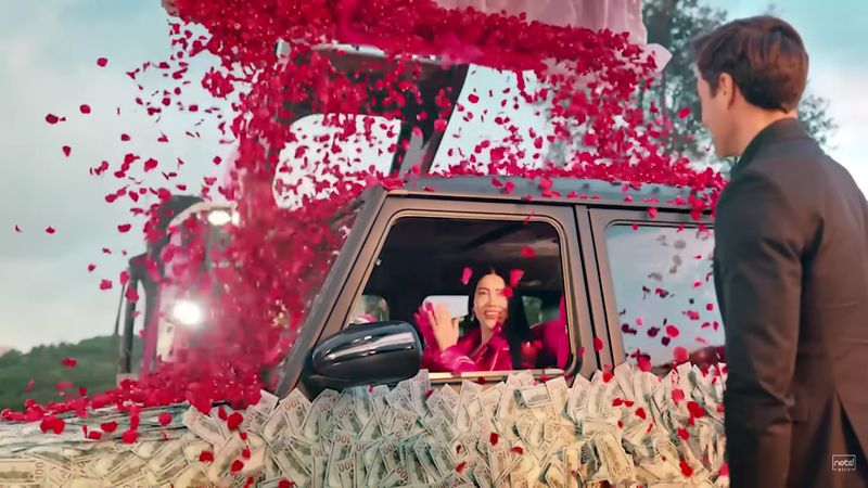 Kısmetse Olur'un Cansel'i Dilan Polat'a dönüştü! 