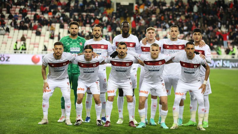 Sivasspor'dan açıklama: Galatasaray maçına 1000 bilet satamadık