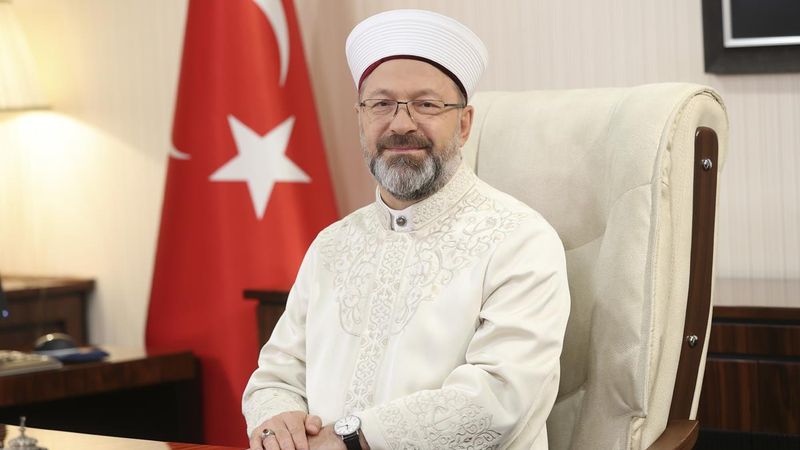 Diyanet İşleri Başkanı Ali Erbaş'tan Regaip Kandili mesajı