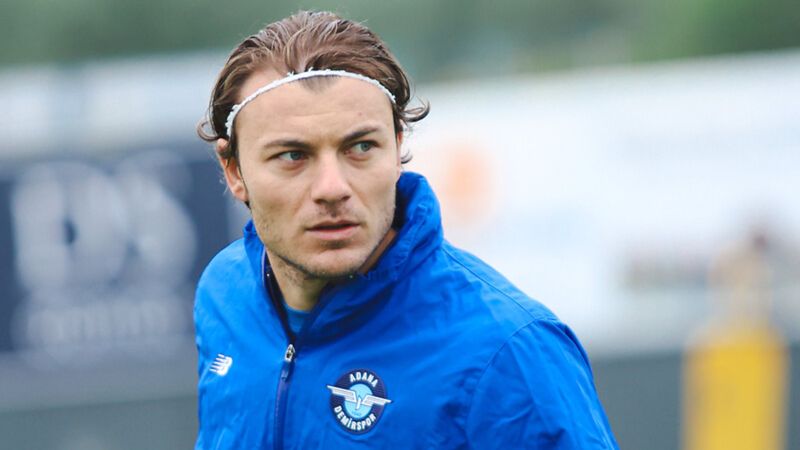 Yusuf Erdoğan: Bu sahada futbol oynamak mantık dışı