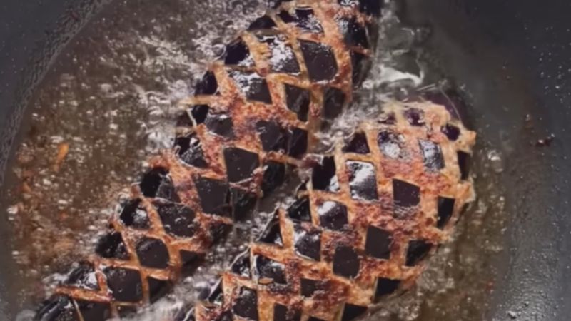 Karnıyarık değil sırtıyarık! Bu tarifi eltiniz vermez...