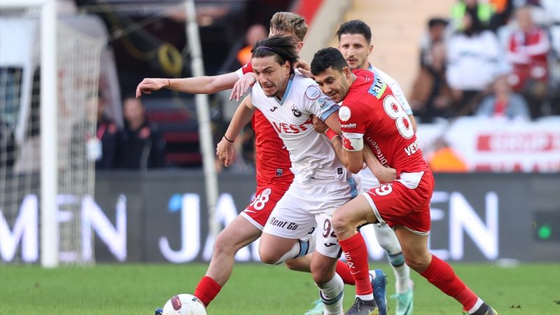 Trabzonspor, Antalyaspor'la berabere kaldı