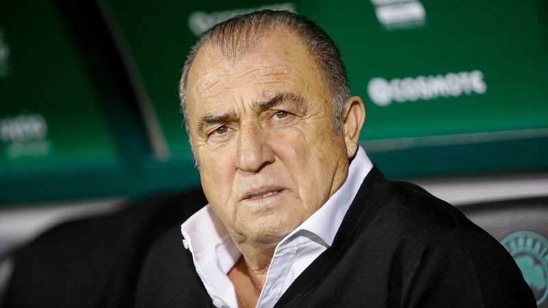 Fatih Terim'in Panathinaikos'u galibiyeti uzatmada kaçırdı