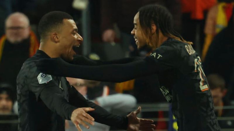 Paris Saint-Germain, Lens'i ner skorla geçti: Seri 13 maça çıktı