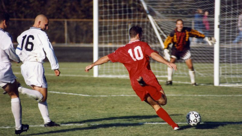 15 Ocak Pazartesi maç programı: Bugün hangi maçlar var?