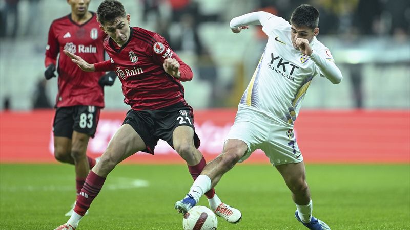 Demir Ege Tıknaz: Hocamızın isteklerine ayak uydurmaya çalışıyorum