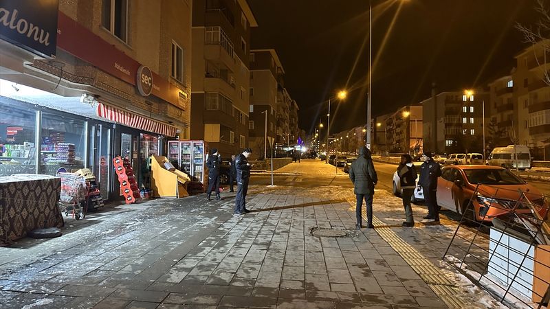 Erzurum'da 2 çocuk bıçaklı kavgada yaralandı