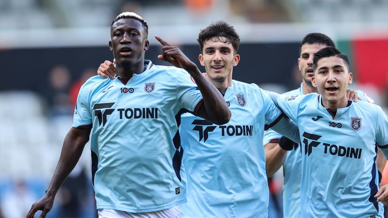 Başakşehir, Türkiye Kupası'nda Boluspor'u saf dışı bıraktı