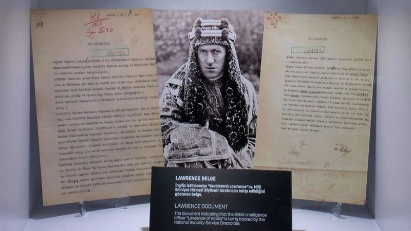 97. yıla özel! MİT'in sergisi AKM'de ziyarete açıldı: Gizli silahlar sergilendi