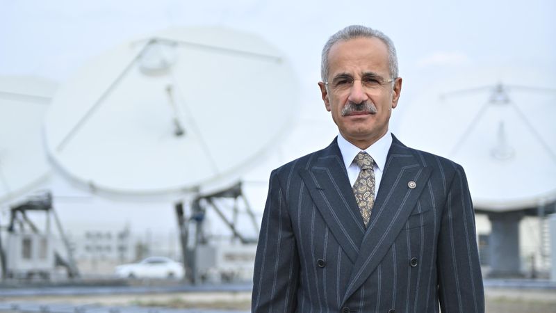 Abdulkadir Uraloğlu: Acil durum ekipleri iletişimini TÜRKSAT üzerinden yapacak