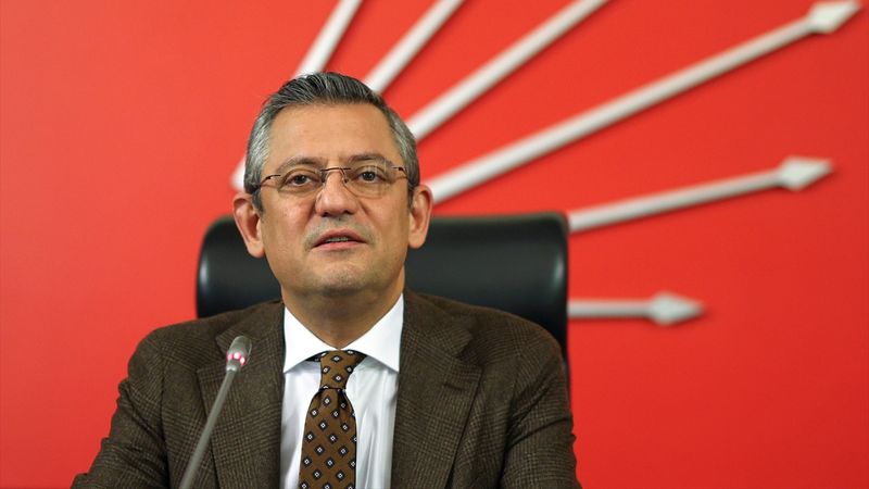 Özgür Özel'e partisinden vurgun! Aday belirleme yetkisi yok..