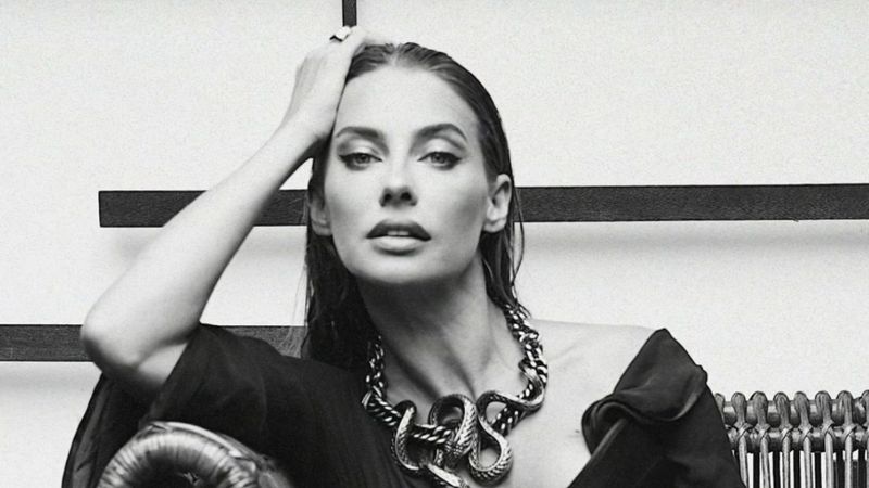 Oyuncu Tuba Ünsal'ın hastalığı! Küçükken ilgi çekmek için söylüyordu