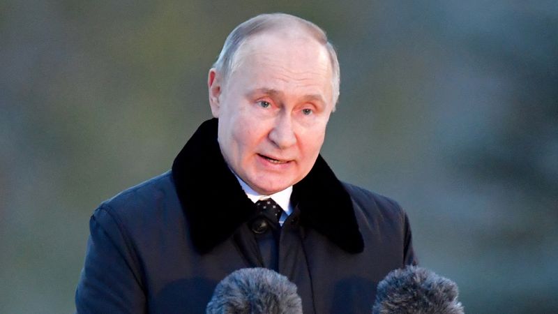 Vladimir Putin'in devlet başkanlığı adaylığı onaylandı