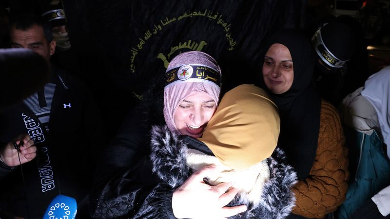 Hamas: Esir takası için Gazze'ye saldırılar durmalı