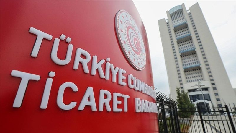 530 milyon TL'lik vurguna dur dedi! Ticaret Bakanlığı, 358 lüks aracın sahte faturayla ithaline geçit vermedi