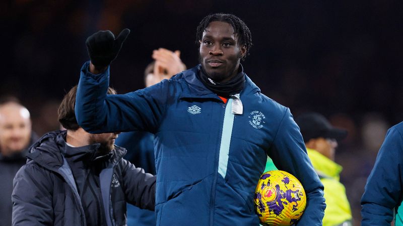 Luton Town'ın Brigton'u 4 golle geçtiği maça 7 isimli futbolcu damgasını vurdu