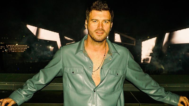 Ülkeden kaçıyorlar dendi! Kıvanç Tatlıtuğ'dan iddialara yanıt: 'Oğlum daha 21 aylık...'