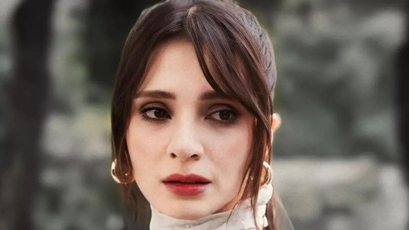 Sandık Kokusu'nun Irmak'ı bakın gerçekte kiminle sevgili! 11 yaş büyük aşkı...