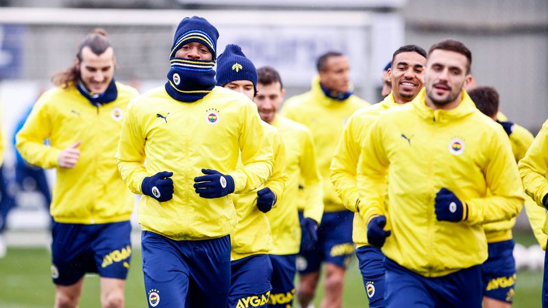 Fenerbahçe, Antalyaspor maçının hazırlıklarını sürdürdü