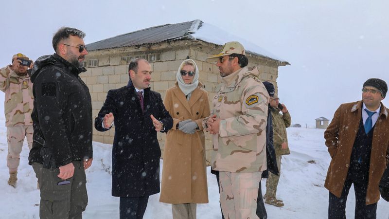 Van'da 35 yıldır kapalı sınır kapısında inceleme yapıldı: Bölge halkı heyecanlandı