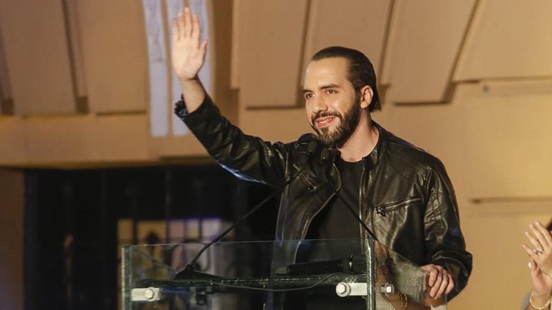 El Salvador'da Nayib Bukele, seçim zaferini duyurdu: Yüzde 85