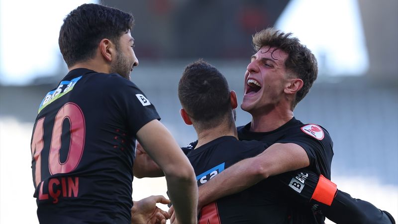 Samsunspor'u yenen Fatih Karagümrük, Türkiye Kupası'nda turladı