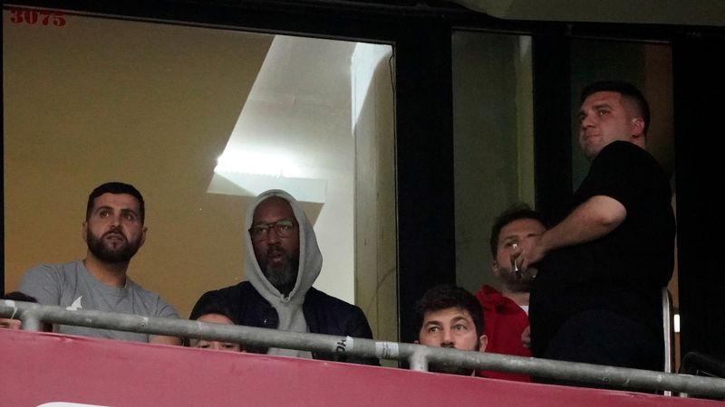 Nicolas Anelka, Galatasaray - Bandırmaspor maçını izledi