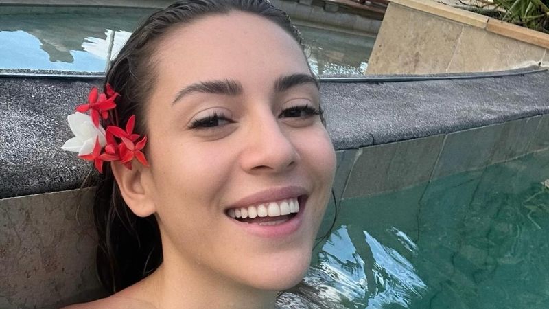 Sinem Kobal'ın Mauritius tatiline kareler! Fotoğraflarda eşi ve kızları da var