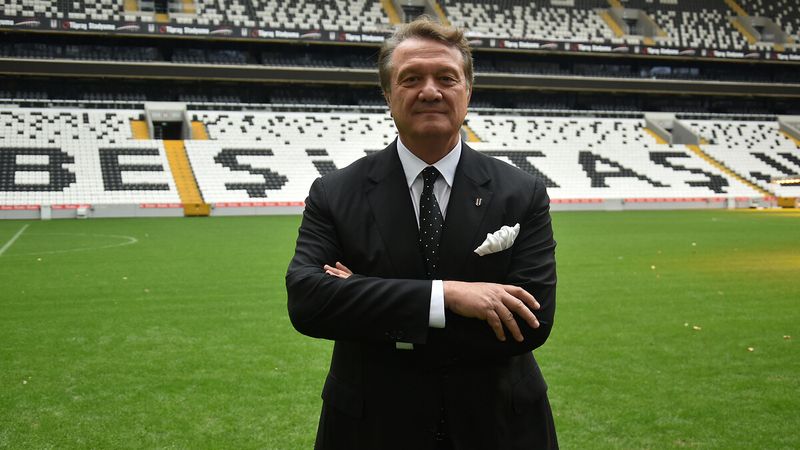 Hasan Arat'tan sert sözler: Menajerler bana işe yaramaz oyuncu satamaz