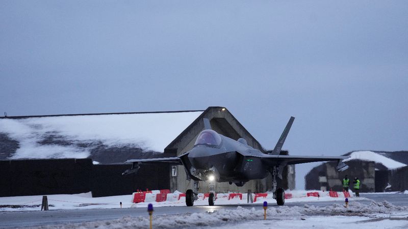 Hollanda'da İsrail'e yönelik kadar: F-35 parça satışı durdu