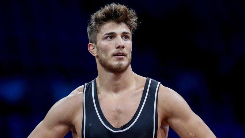 Milli güreşçi Yunus Emre Başar Avrupa ikincisi