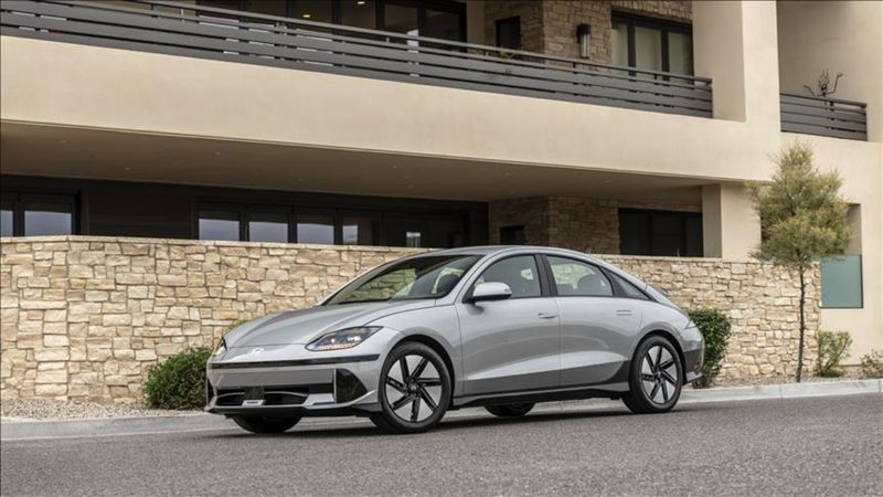 Hyundai IONIQ 6, yeni donanımıyla  Türkiye'de satışta