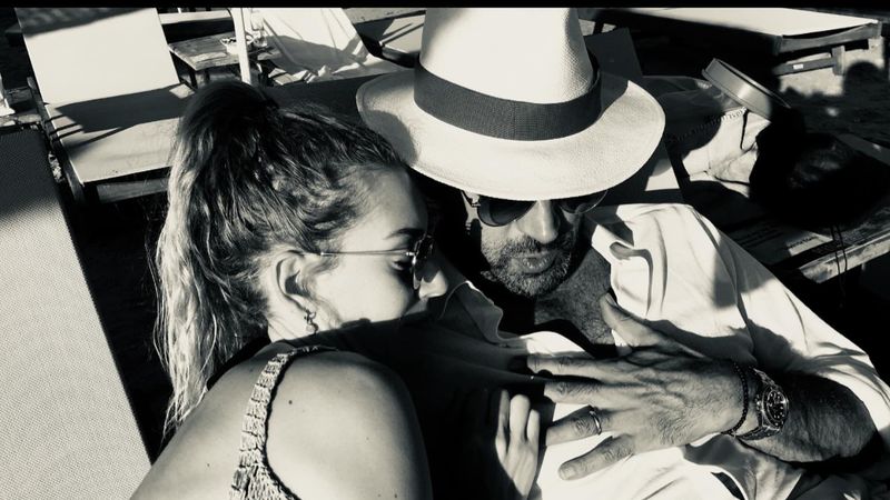 Sinem Kobal'ın Sevgililer Günü paylaşımı! Kenan İmirzalıoğlu'na aşkını haykırdı