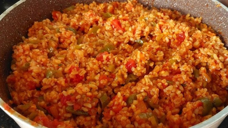 Meyhaneciler bayılacak! Bulgura 1 kaşık ekleyin, lezzetine değmeyin...